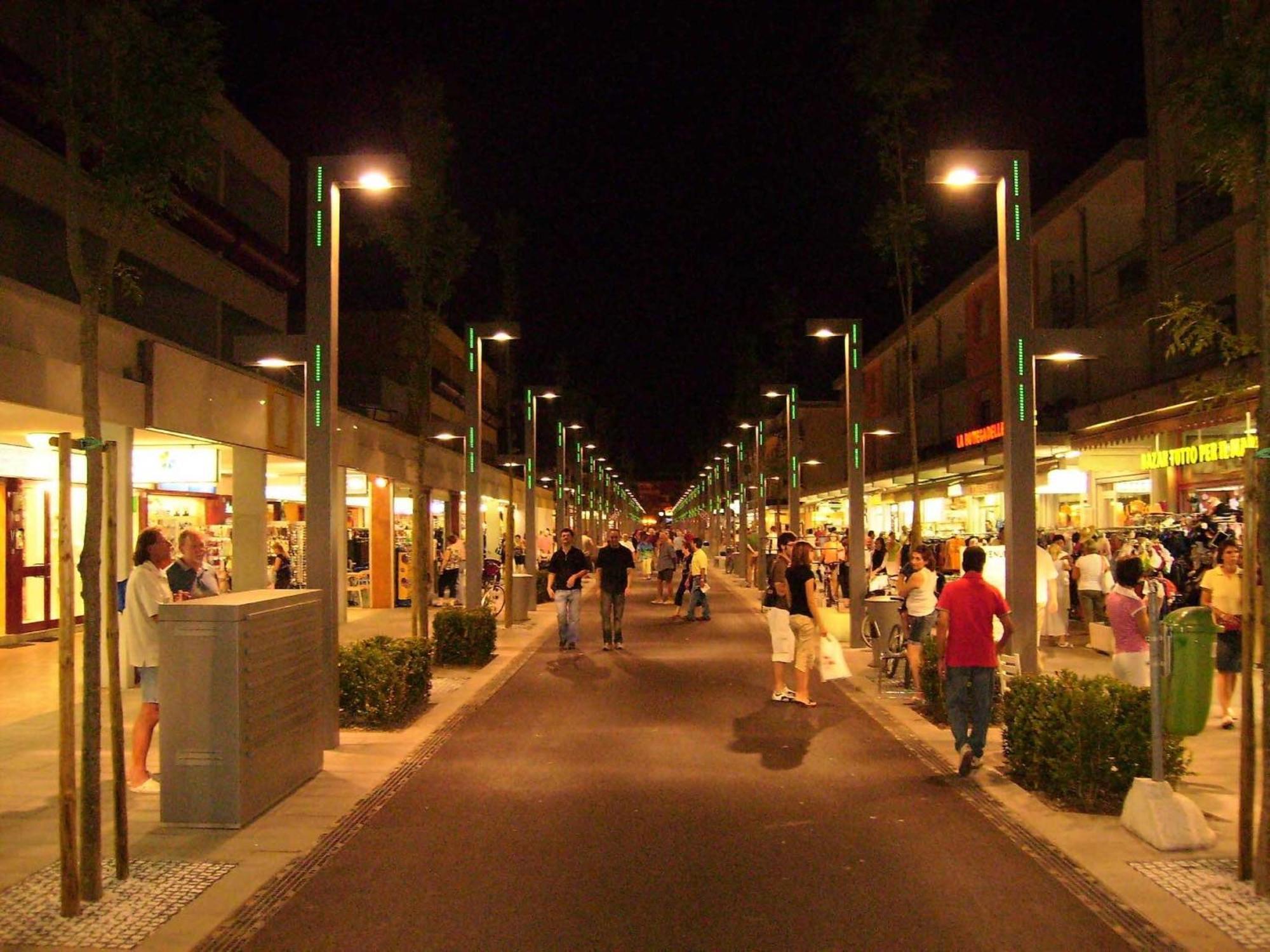 Appartamento Beautiful Flat 250m From The For 8 Guests Bibione